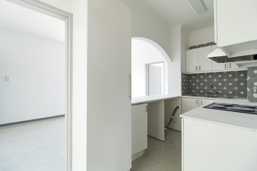 3 Bedroom Property for Sale in Zonnebloem Western Cape